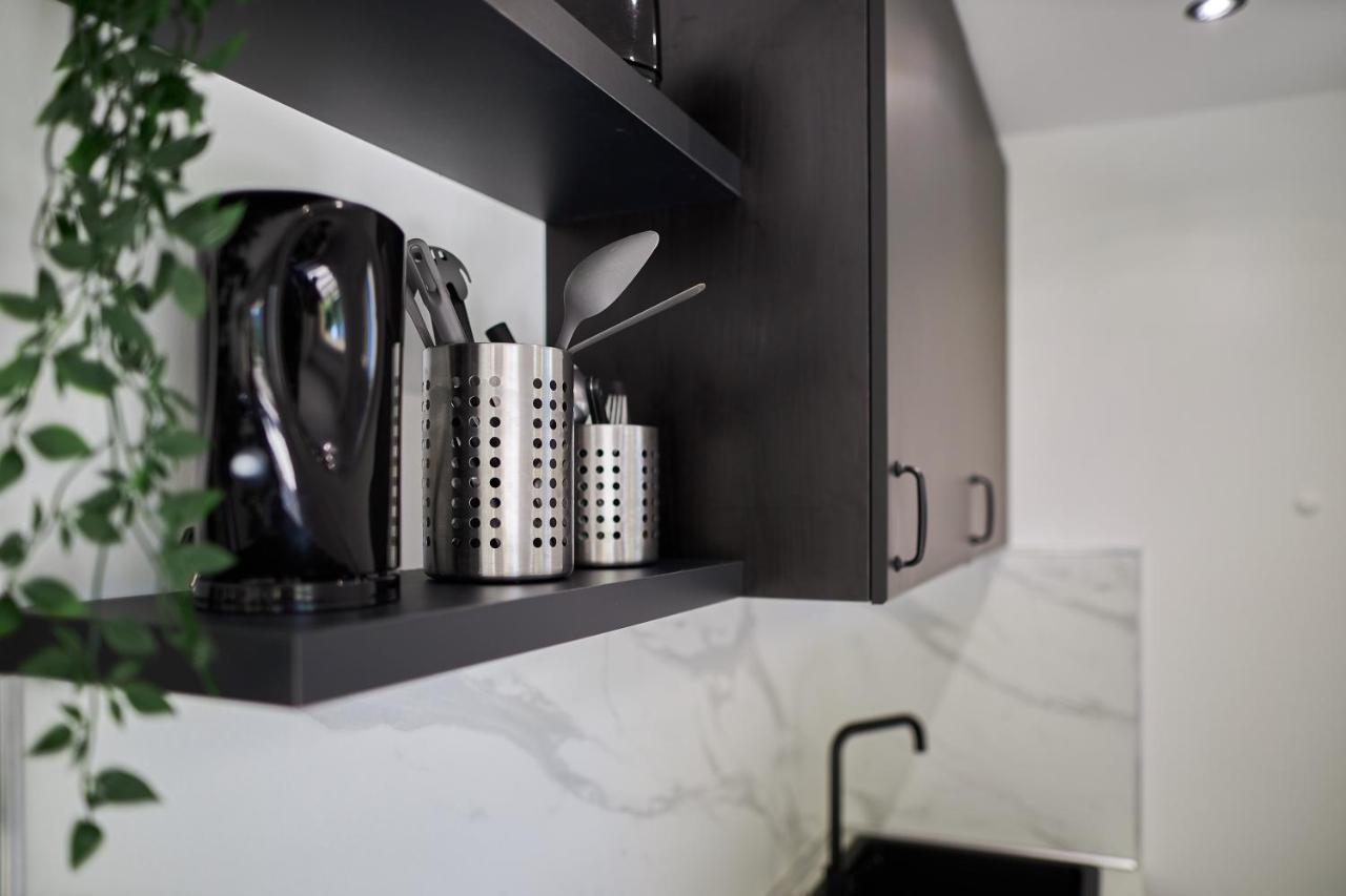 Le Colonel - Terrasse Parking Gratuit Apartman Reims Kültér fotó
