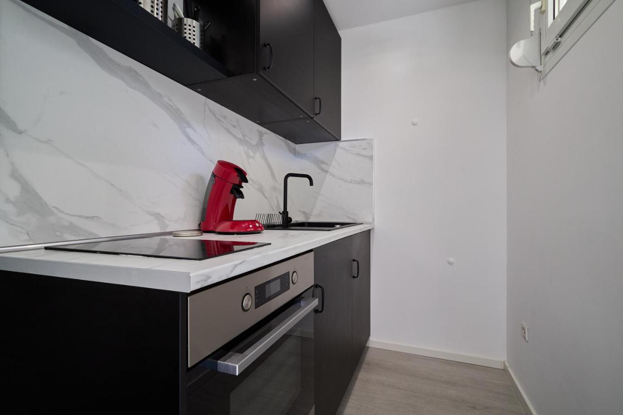 Le Colonel - Terrasse Parking Gratuit Apartman Reims Kültér fotó