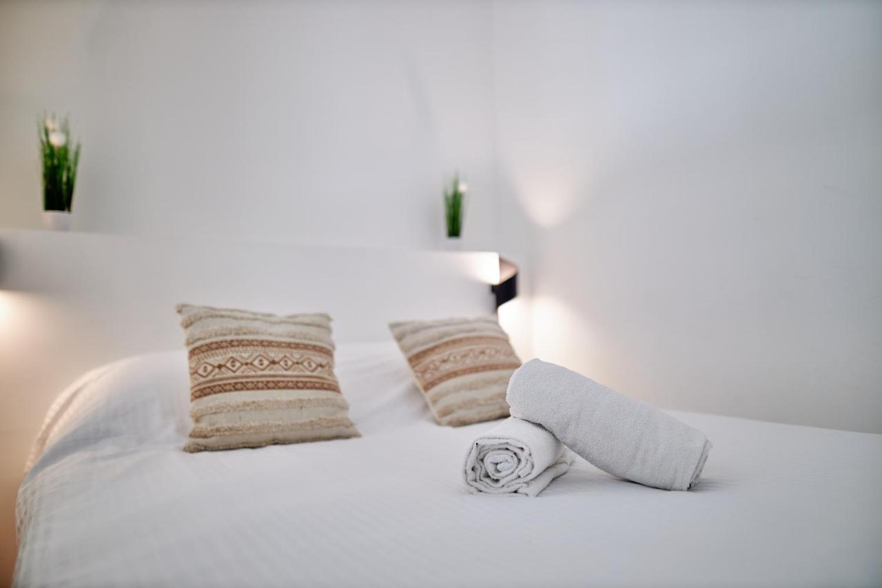 Le Colonel - Terrasse Parking Gratuit Apartman Reims Kültér fotó